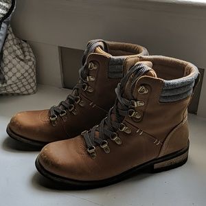 Kodiak Hiking Boots